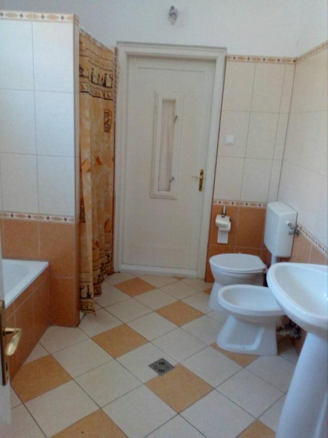 Uj Elet Weekend House Villa Balatonkeresztúr Eksteriør billede