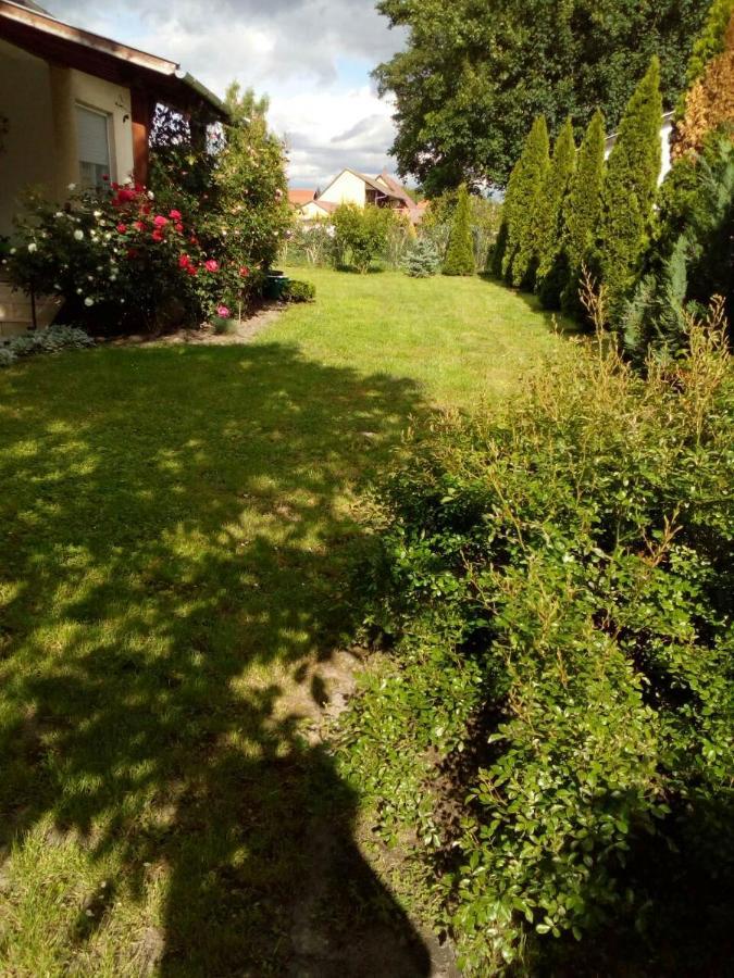 Uj Elet Weekend House Villa Balatonkeresztúr Eksteriør billede